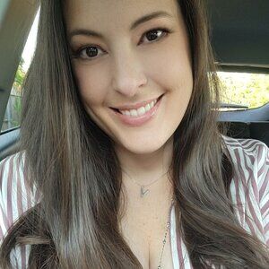 Meet your Posher, Jenny